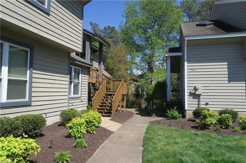 2814 Shearwater CV, VIRGINIABEACH VA 23454 - Photo 2