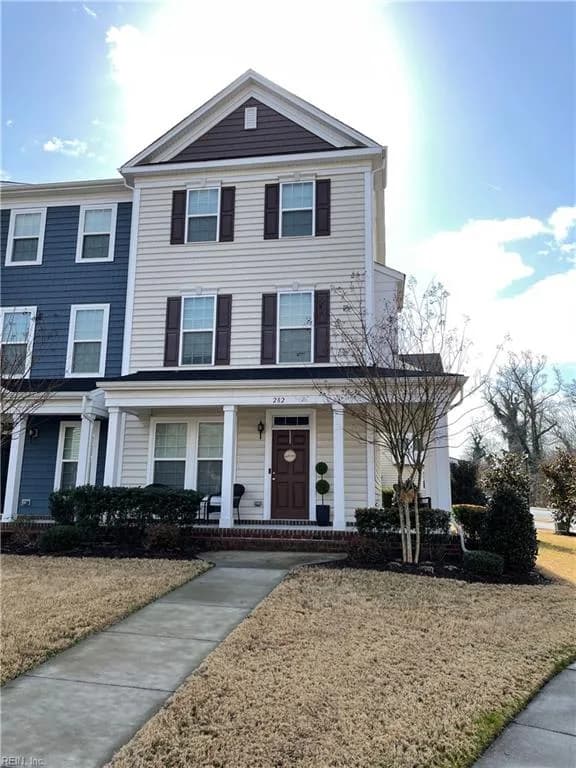 282 Paradise DR, PORTSMOUTH VA 23701 - Main photo