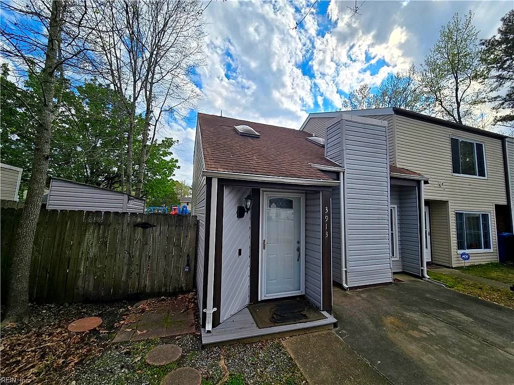 3913 Thalia Trace CT, VIRGINIA BEACH VA 23452 - Photo 3