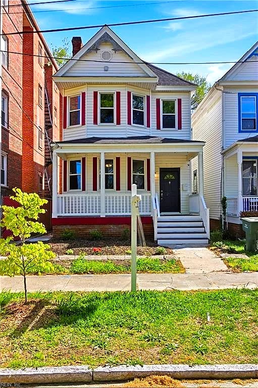 205 W 36th ST, Norfolk — 4 bed Residential, 2,199 sqft