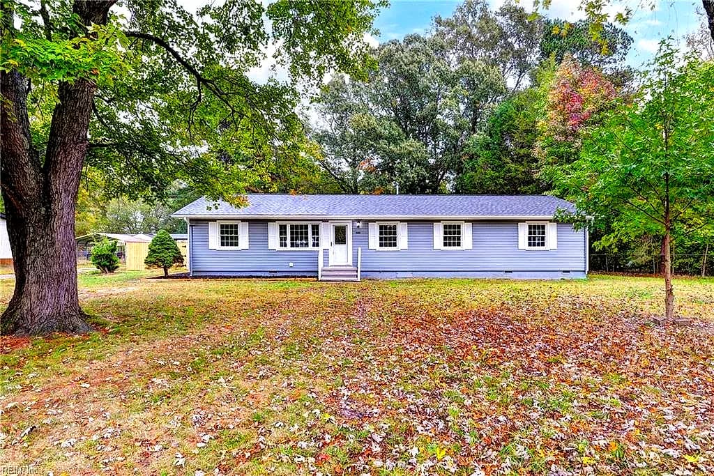 2505 Low Ground RD, HAYES VA 23072 - Photo 2