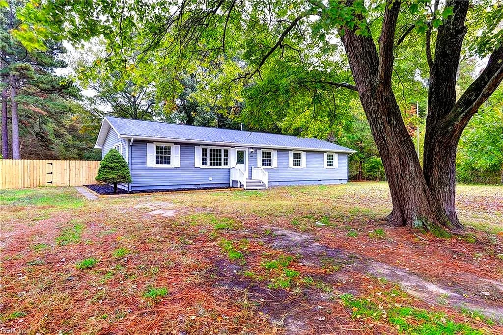 2505 Low Ground RD, HAYES VA 23072 - Photo 3