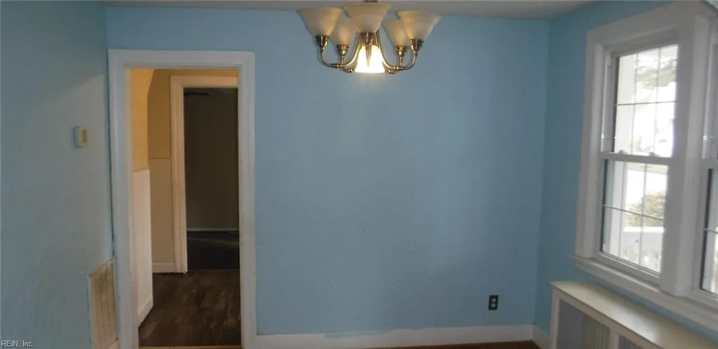 3855 Giles CIR, NORFOLK VA 23513 - Photo 5