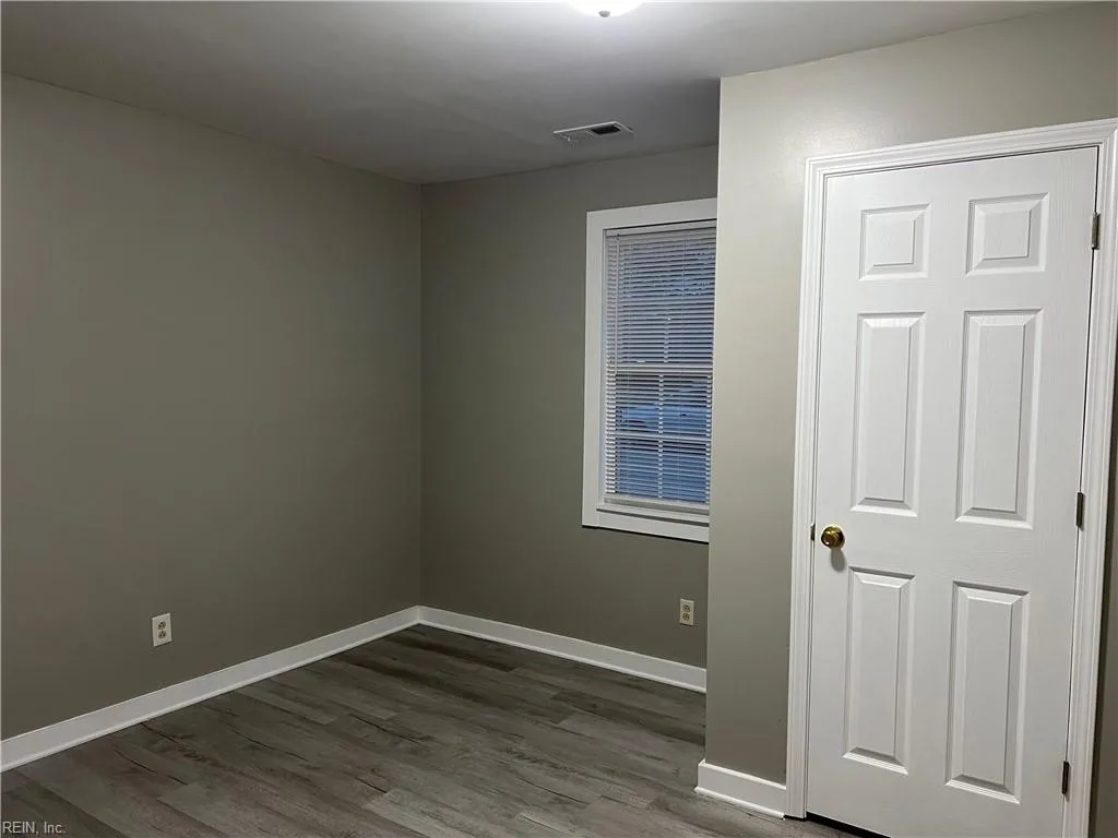 1207 Rosewood AVE, FRANKLIN VA 23851 - Photo 4