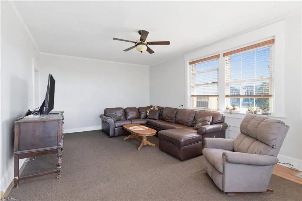 600 W Olney RD #303, NORFOLK VA 23507 - Photo 2