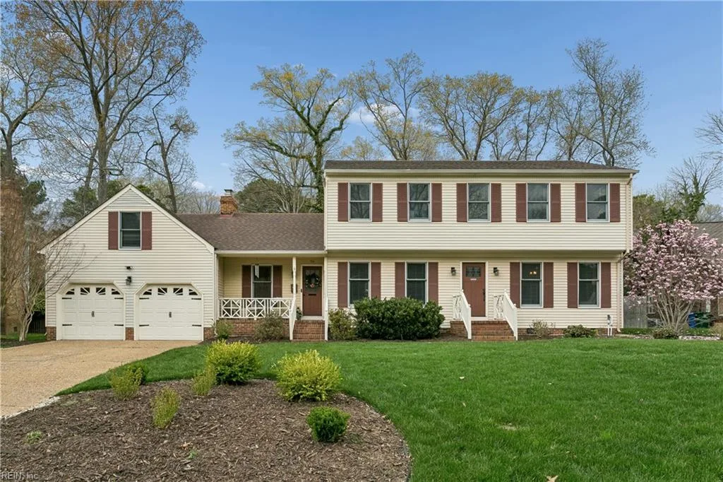 79 Queens CT, Newport News — 4 bed Residential, 2,770 sqft