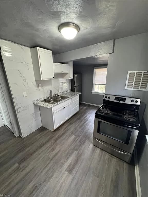1114 Victory BLVD #D, PORTSMOUTH VA 23702 - Photo 3