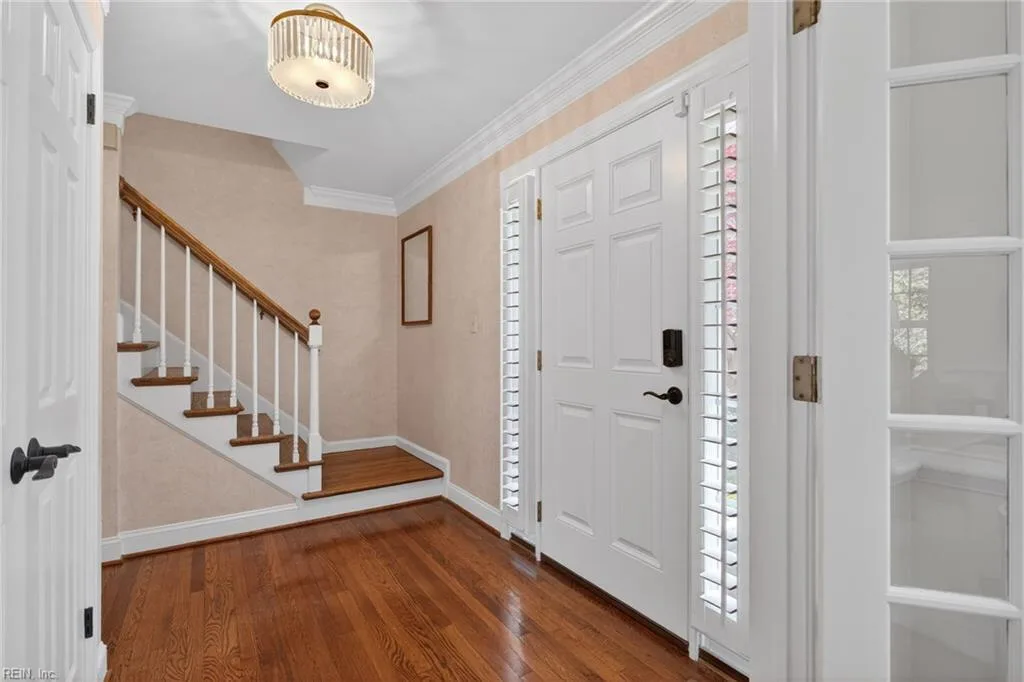218 Fishneck Landing RD, YORKTOWN VA 23692 - Photo 4