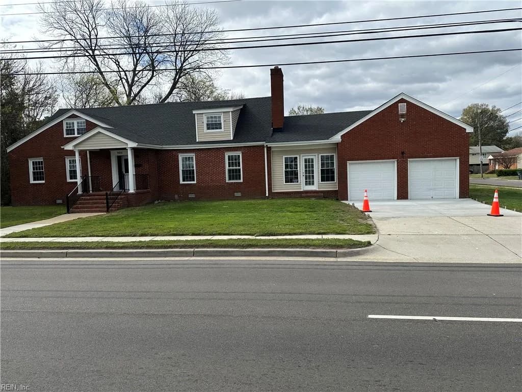 901 E Indian River RD, NORFOLK VA 23523 - Photo 2
