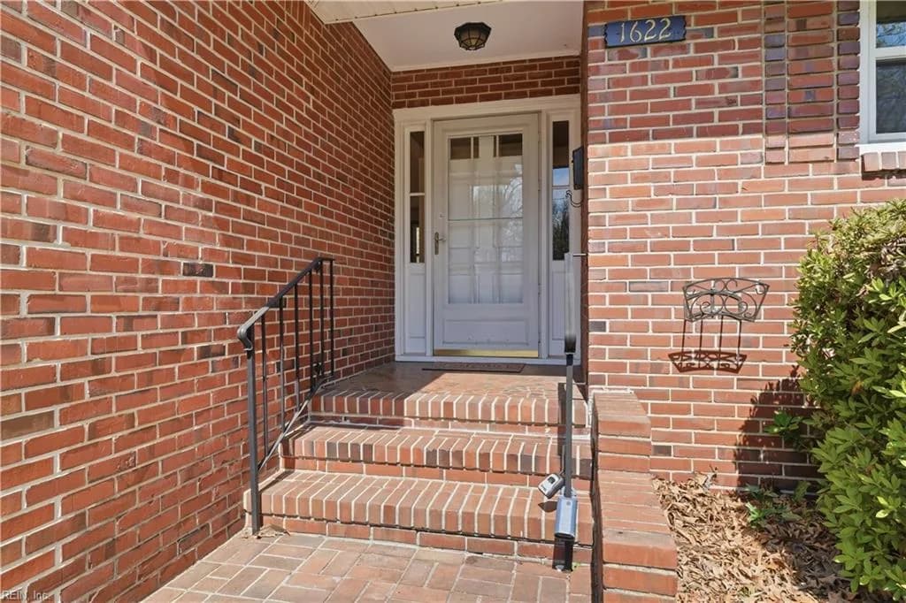 1622 Wapiti AVE, NORFOLK VA 23518 - Photo 5