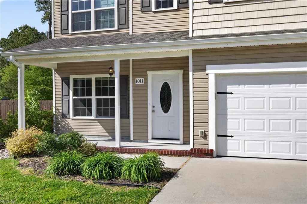 1011 Washington DR, CHESAPEAKE VA 23322 - Photo 5