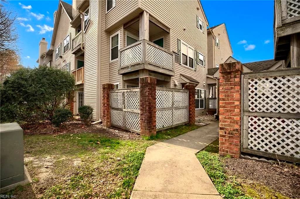 12846 Daybreak CIR, NEWPORT NEWS VA 23602 - Main photo