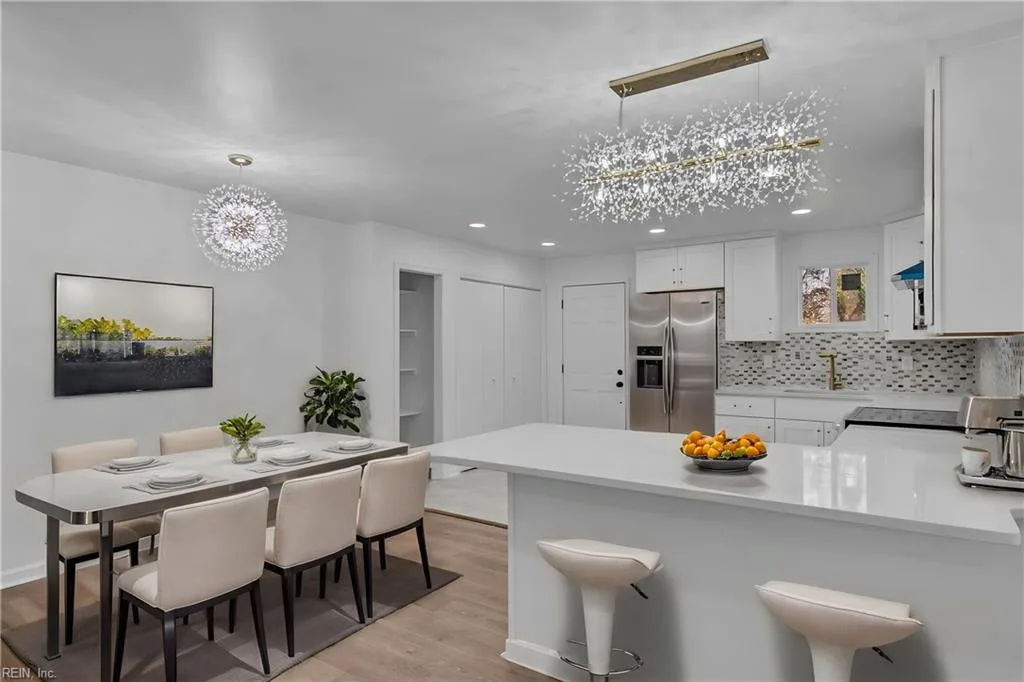 10 California AVE, Portsmouth — 4 bed Residential, 2,306 sqft