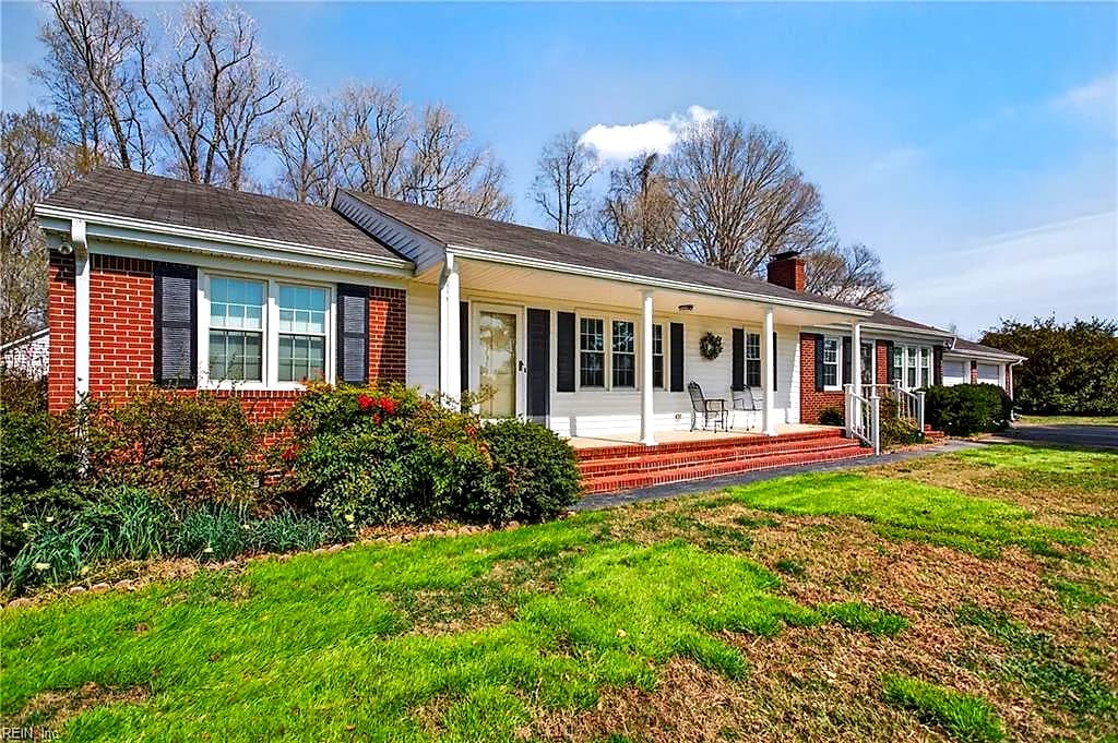 1316 Head Of River RD, CHESAPEAKE VA 23322 - Main photo