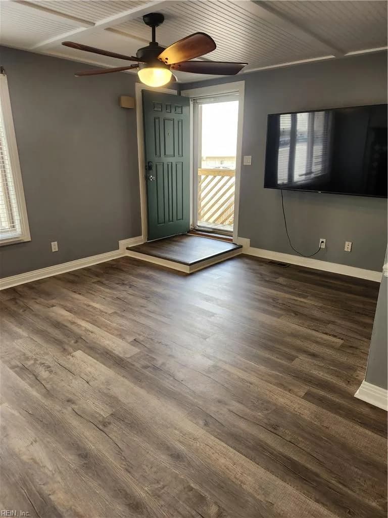 2845 Charlemagne DR, VIRGINIABEACH VA 23451 - Photo 4