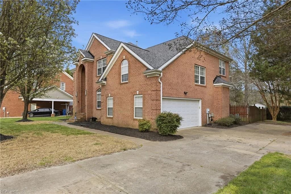 1501 James LNDG, CHESAPEAKE VA 23321 - Photo 5