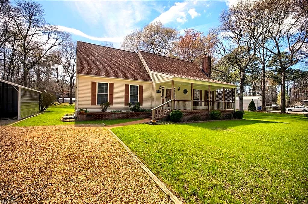 6386 Sterling CT, GLOUCESTER VA 23061 - Main photo