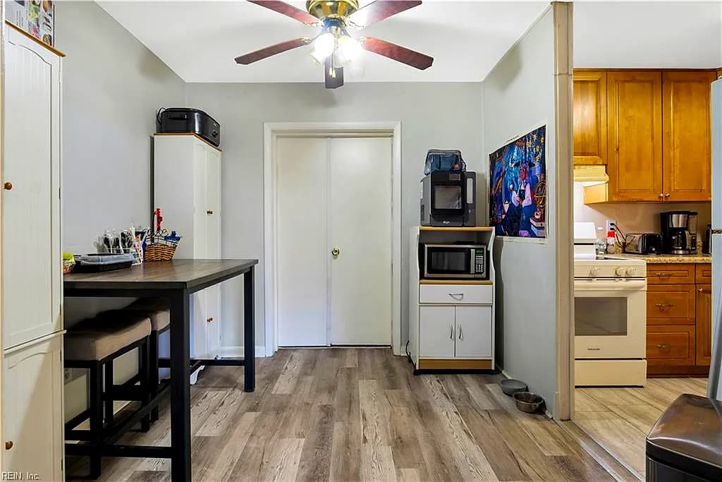 107 Fort Worth ST, HAMPTON VA 23669 - Photo 4