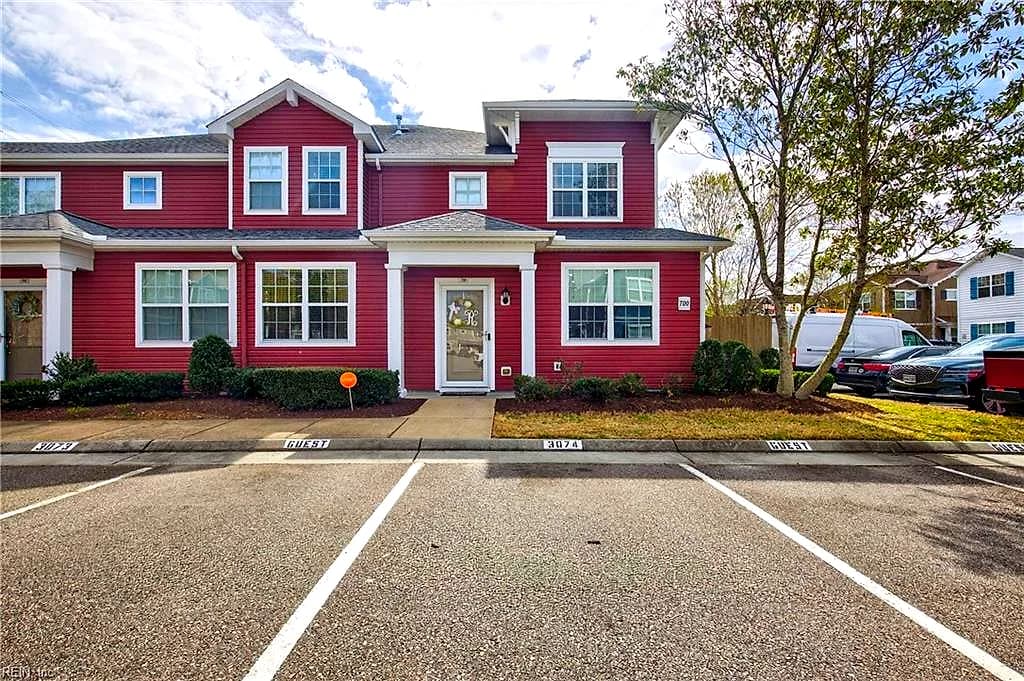 700 Lacy Oak DR, CHESAPEAKE VA 23320 - Main photo