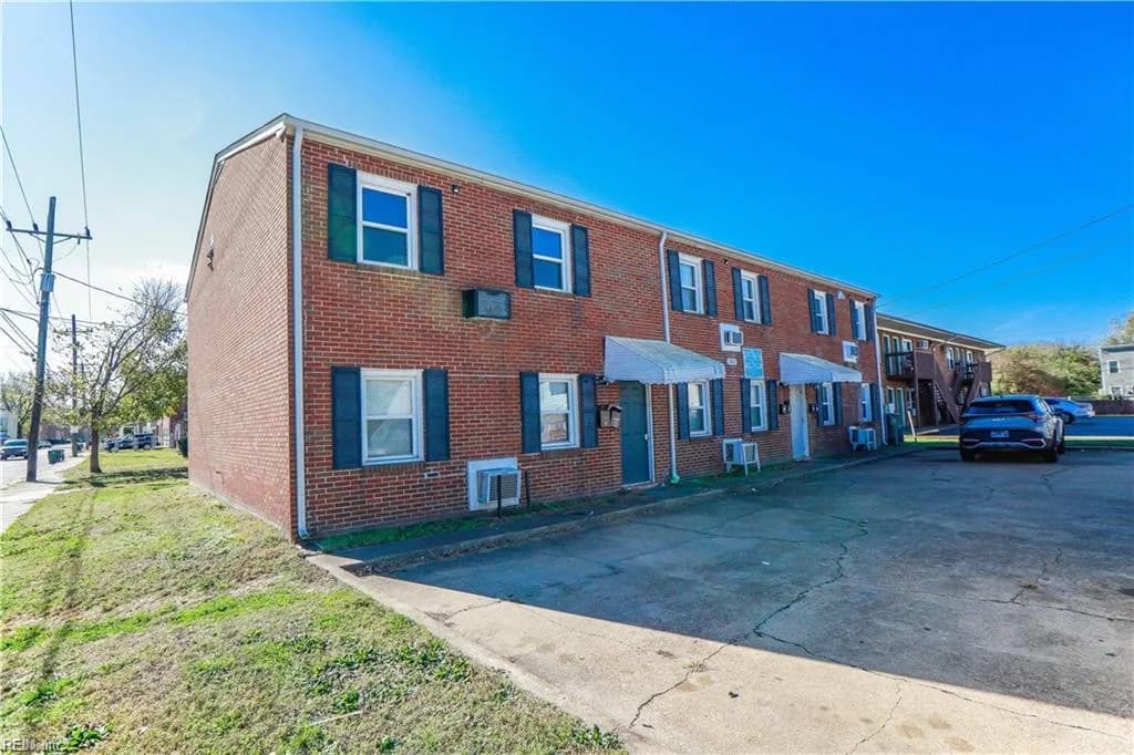 1419 Goff ST, NORFOLK VA 23504 - Photo 2