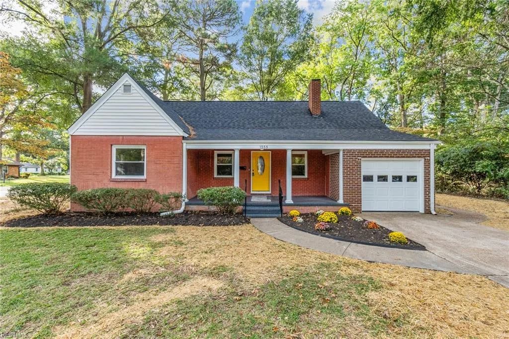1555 Crane AVE, NORFOLK VA 23518 - Main photo