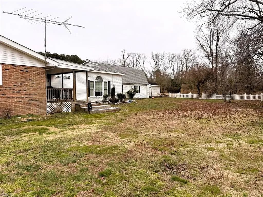 2150 Old Ferry RD, HUDGINS VA 23076 - Photo 3