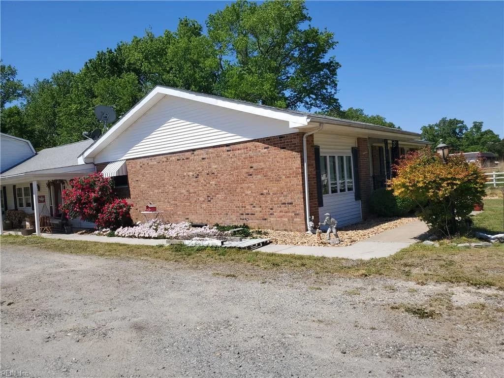2150 Old Ferry RD, HUDGINS VA 23076 - Photo 3