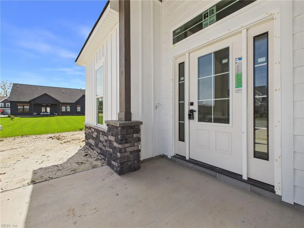 109 Lands End DR, ELIZABETHCITY NC 27909 - Photo 4