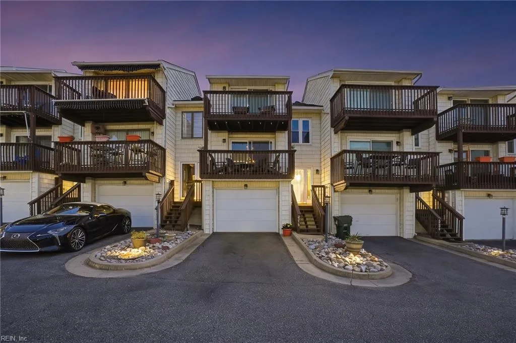 2310 Page CT, Virginia Beach — 3 bed Residential, 1,816 sqft