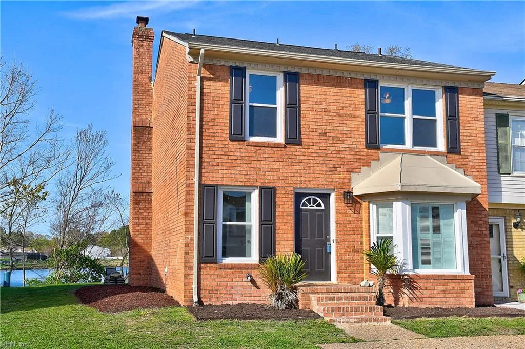 4072 Thomas Jefferson DR, Virginia Beach — 3 bed Residential, 1,848 sqft