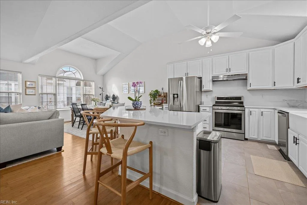 3779 Jefferson BLVD, Virginia Beach — 3 bed Residential, 2,018 sqft
