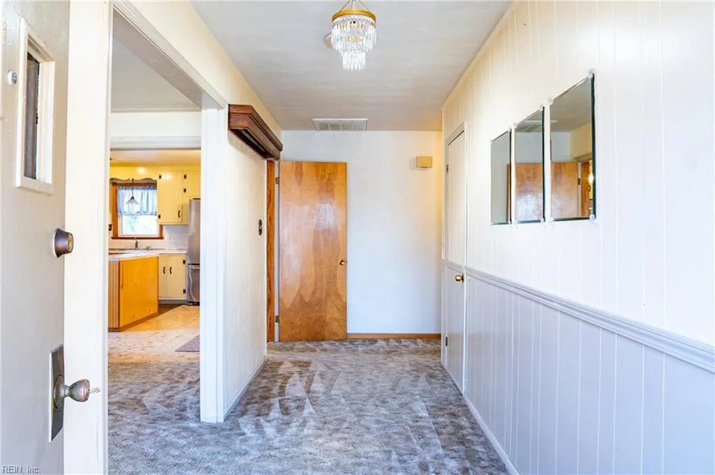 55 Calhoun ST, HAMPTON VA 23669 - Photo 5