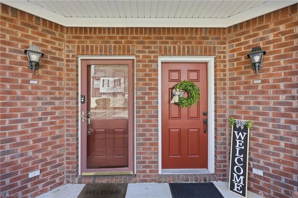 5945 Echingham DR, VIRGINIABEACH VA 23464 - Photo 4