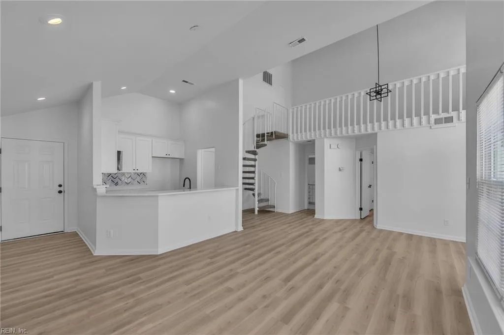 4121 Laurel Green CIR, Virginia Beach — 2 bed Residential, 1,124 sqft