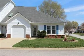 105 Acorn LN, Yorktown — 2 bed Residential, 1,291 sqft