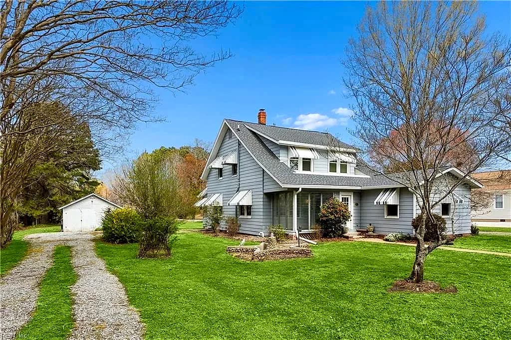121 Old Railway RD, YORKTOWN VA 23692 - Photo 2
