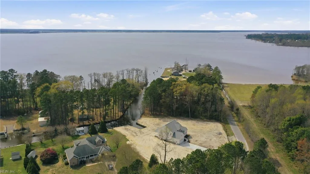115 Cooks Landing RD, CAMDEN NC 27921
