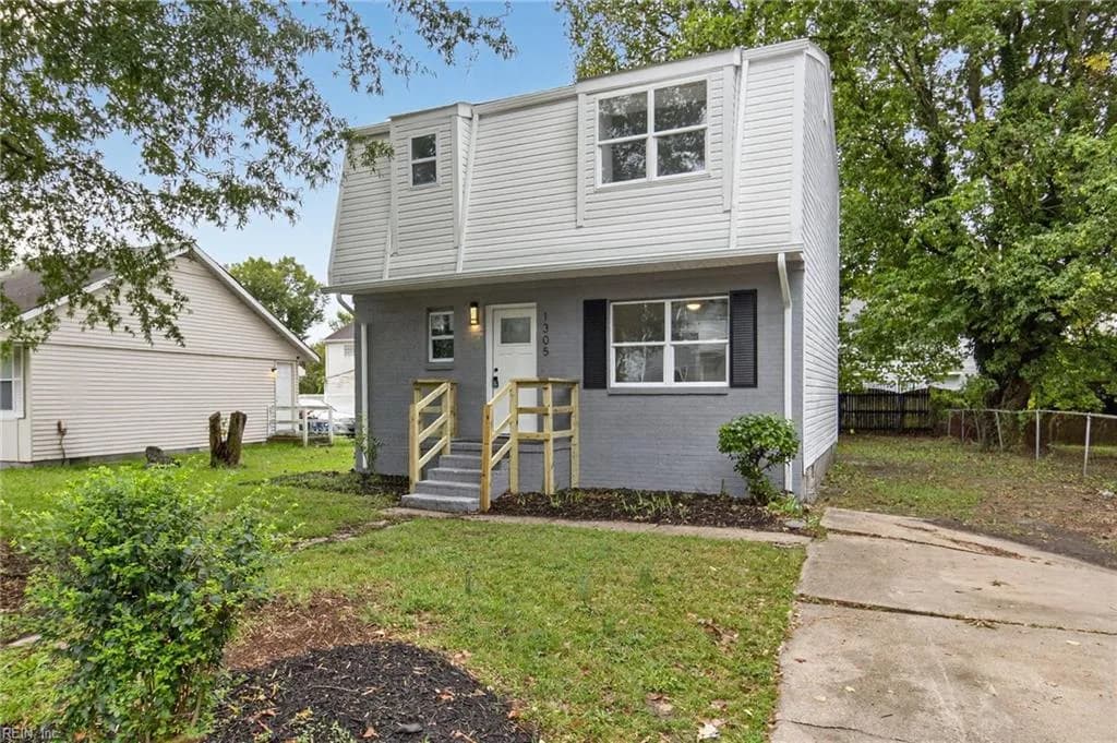 1305 W 26th ST, NORFOLK VA 23508 - Main photo