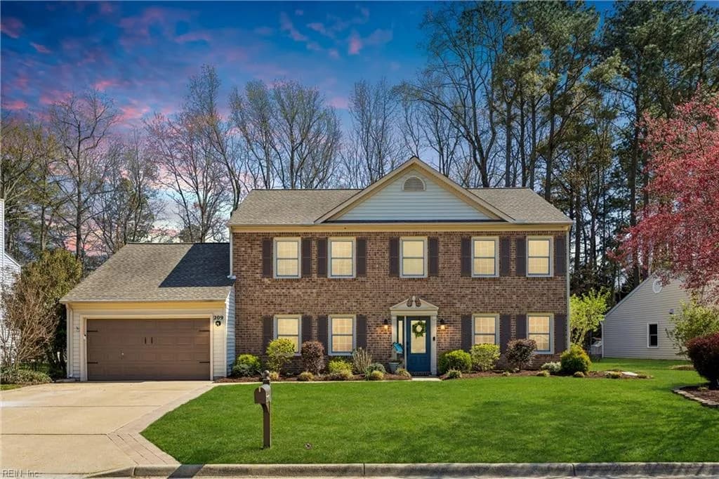 209 Hounds CHSE, YORKTOWN VA 23693 - Main photo