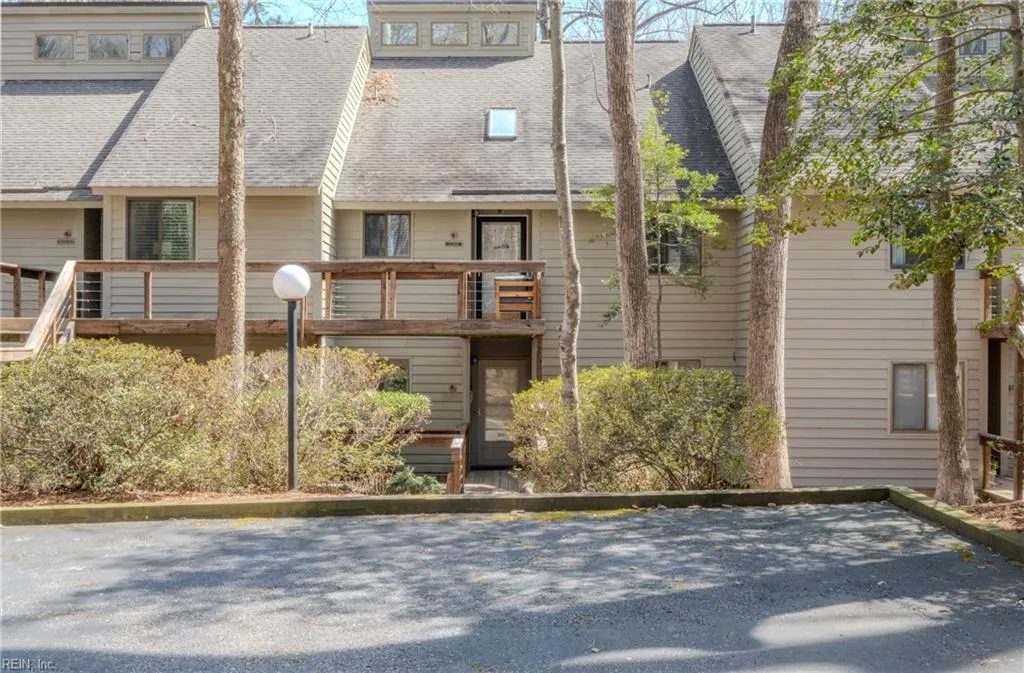 50-E Villa Ridge DR #7-E, HARTFIELD VA 23071