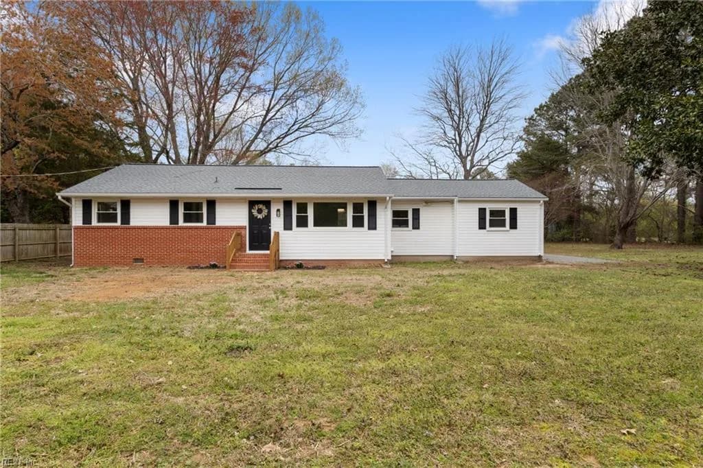 7013 Ashley ST, HAYES VA 23072 - Photo 3
