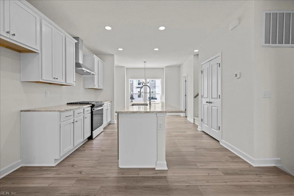 308 Living Water WAY, VIRGINIABEACH VA 23452 - Photo 5