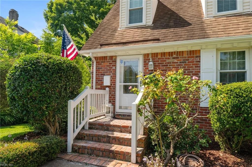 1207 Manchester AVE, NORFOLK VA 23508 - Photo 5