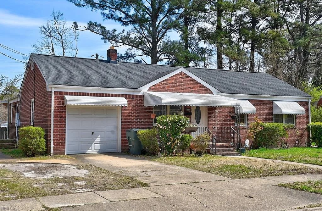 7816 Caribou AVE, Norfolk — 4 bed Residential, 1,575 sqft