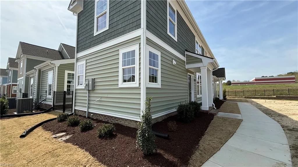 1013 Robinson RD #7C, SUFFOLK VA 23434 - Photo 3