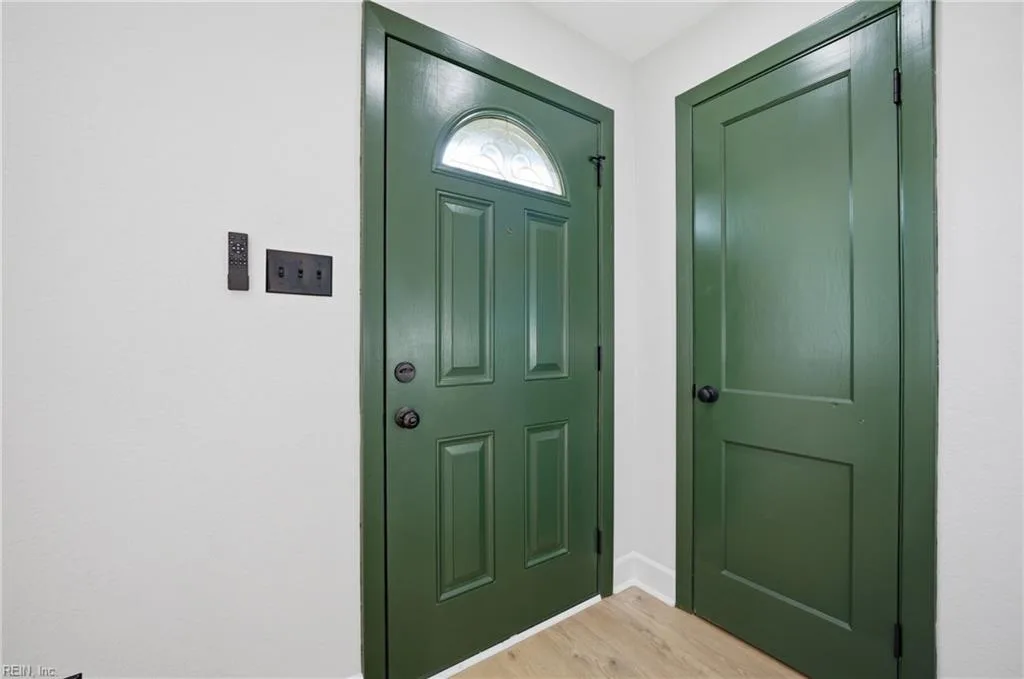 302 Chandler Harper DR, PORTSMOUTH VA 23701 - Photo 4