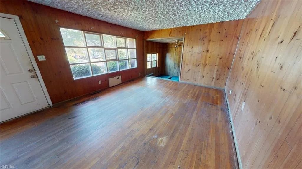 5421 Berry Hill RD, NORFOLK VA 23502 - Photo 5