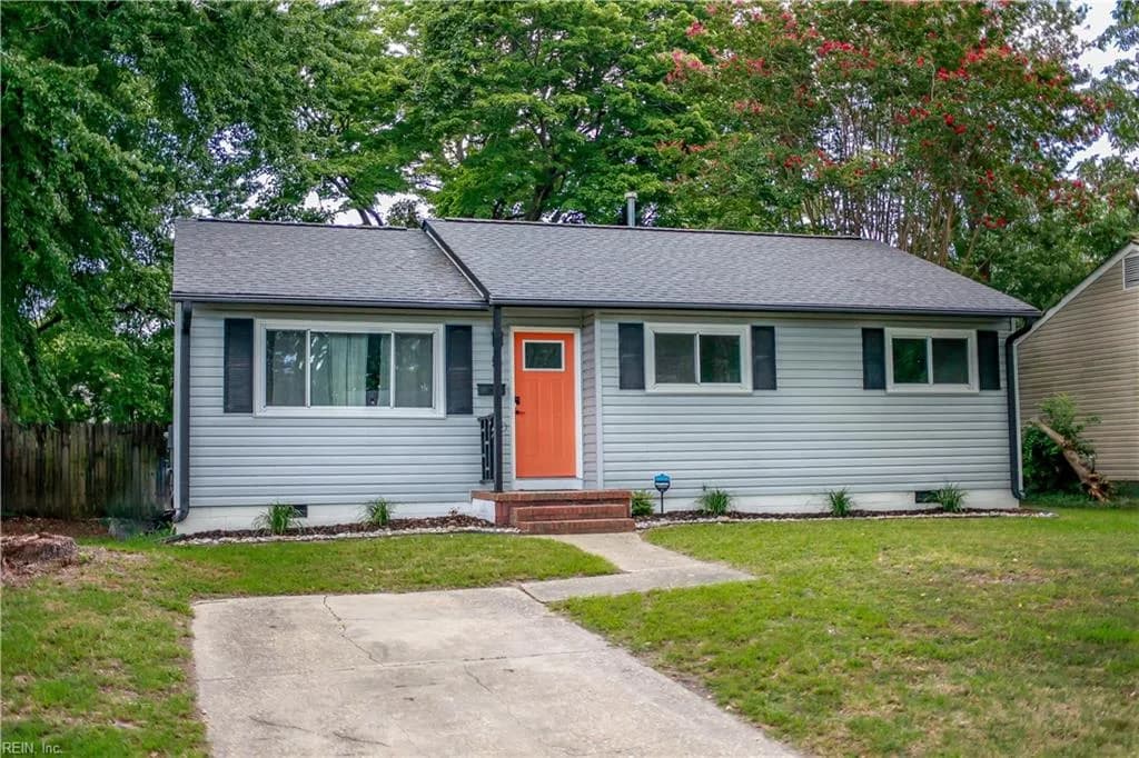 5 Kingslee LN, HAMPTON VA 23669 - Main photo