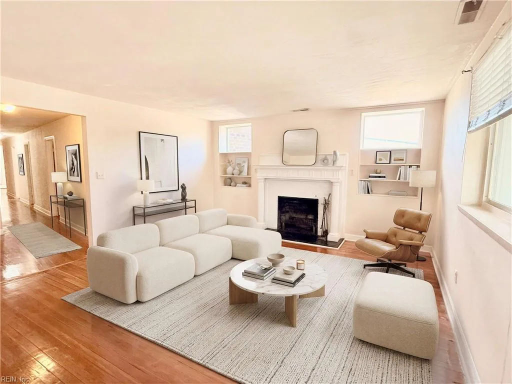 1915 Colonial AVE #3, Norfolk — 3 bed Residential, 1,450 sqft