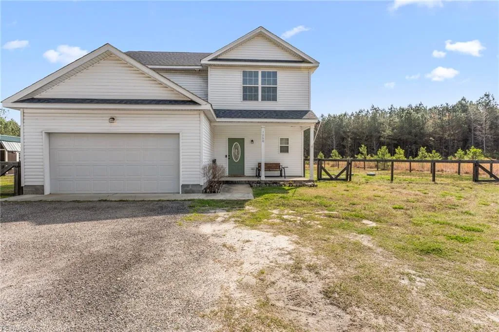 1250 Hosier RD, Suffolk — 4 bed Residential, 2,000 sqft